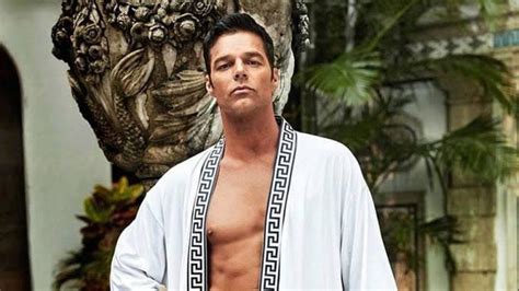 is ricky martin in versace netflix|The Assassination of Gianni Versace: Ricky Martin's Covered.